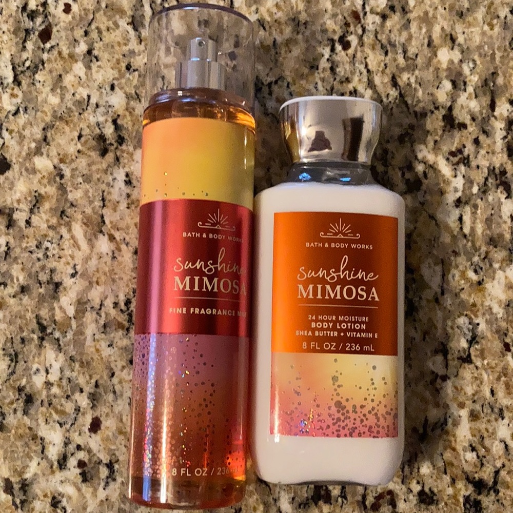 Bath and Body works lotion and body spray set